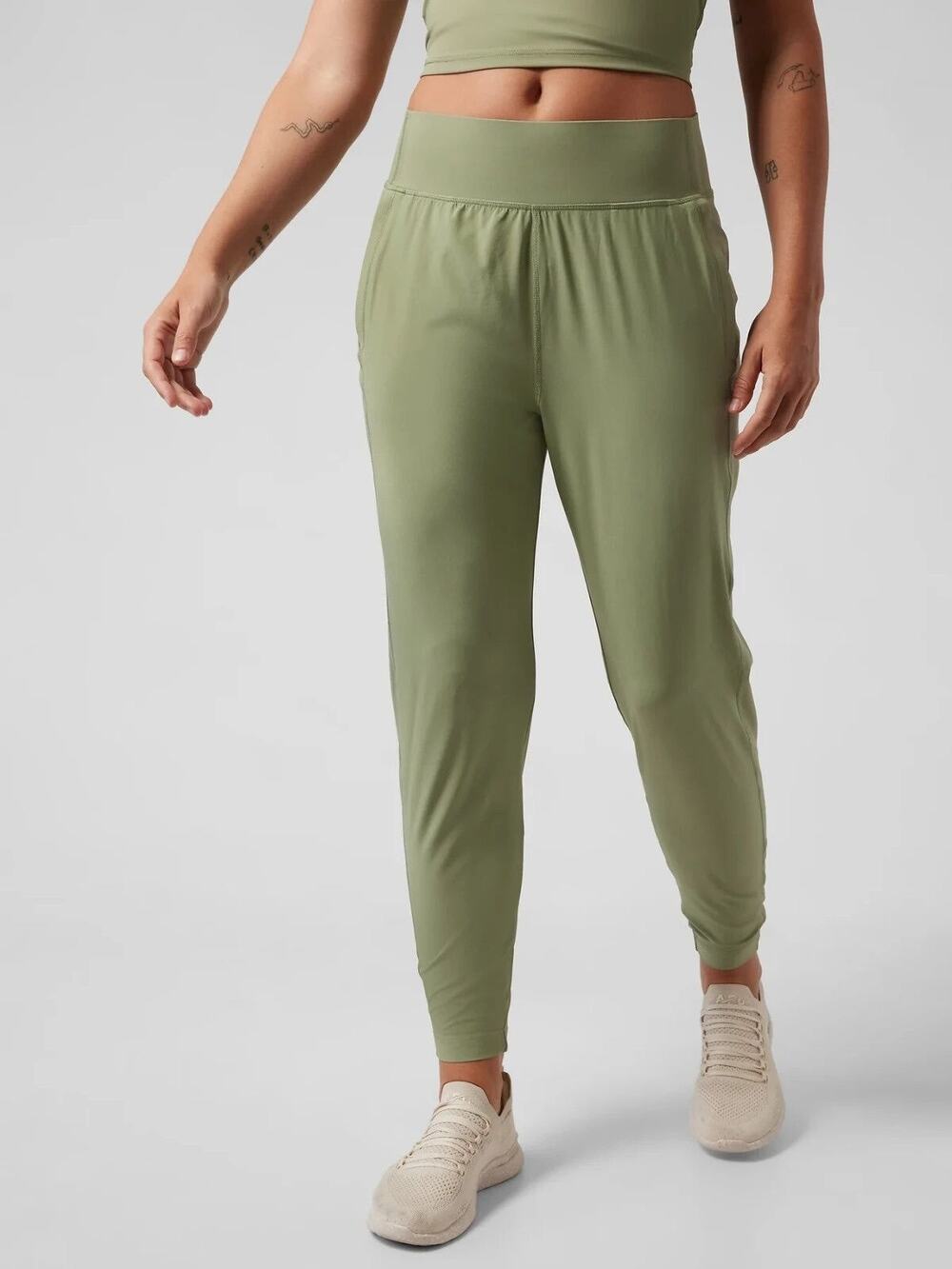Athleta Run With It Pants Olive Green Size XL